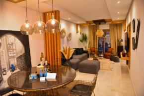 Appartement de prestige climatisé à l'hivernage 400m de la Gare